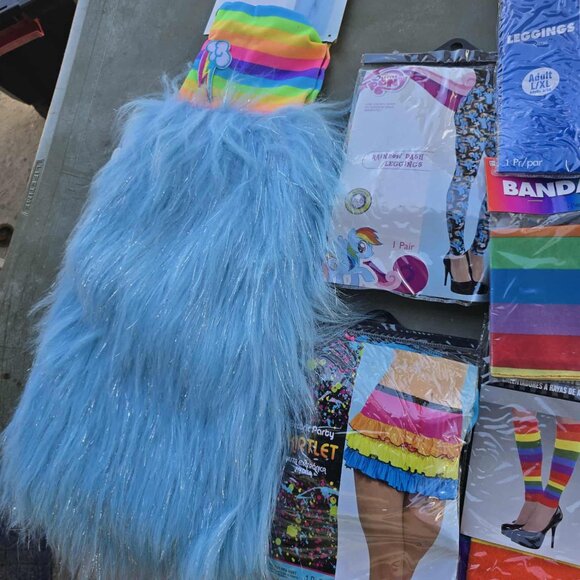 Halloween costumes for sale.bundle take all - Picture 9 of 16